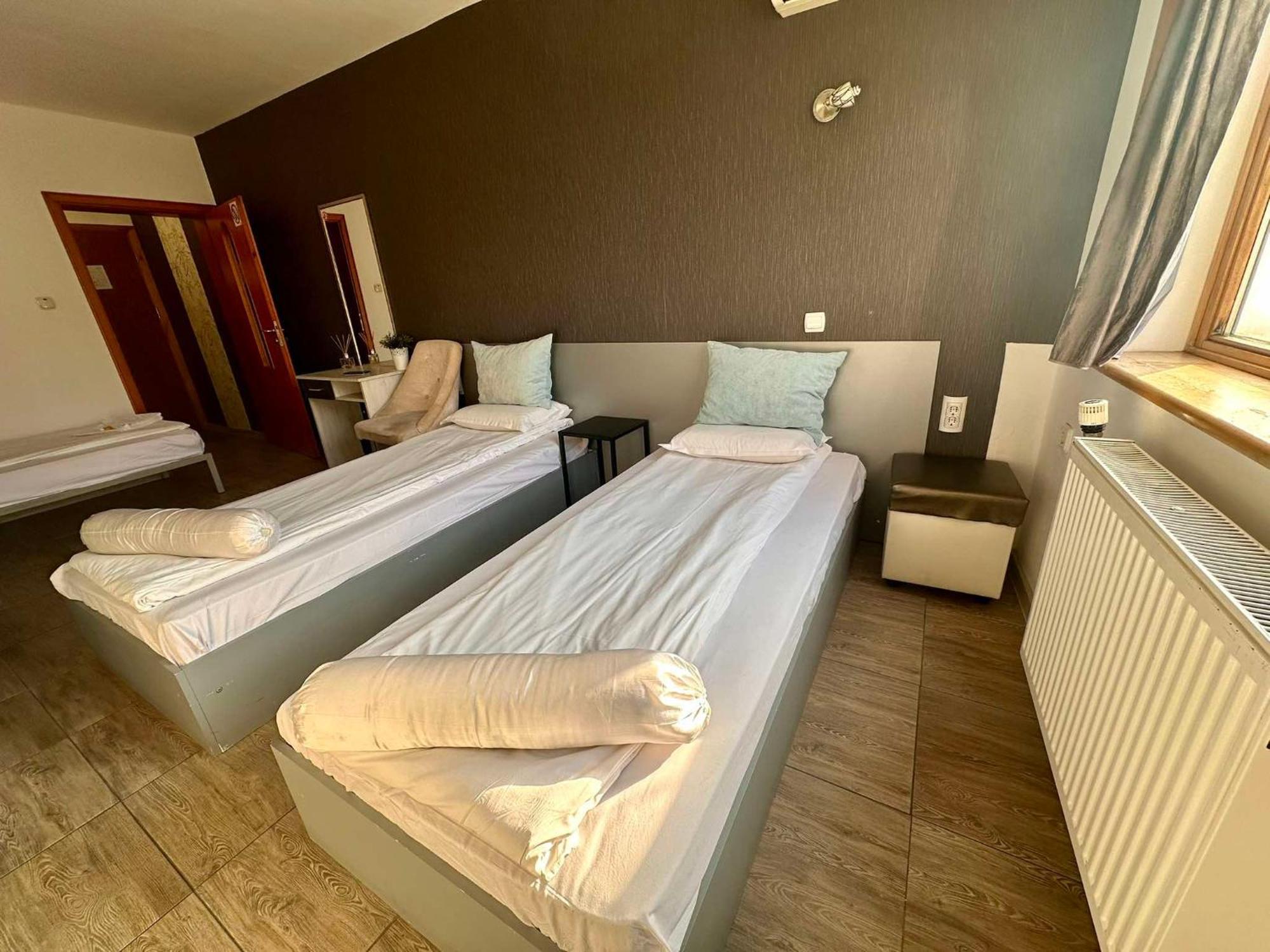 Family Hotel Amor Ruse Extérieur photo